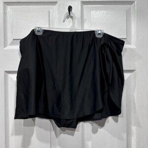 Black Swim Skirt – Size 2X – Flowy Tie-Hip Style